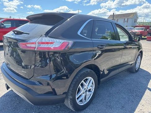 Used 2022 Ford Edge SEL w/ Convenience Package AWD/4WD image 6
