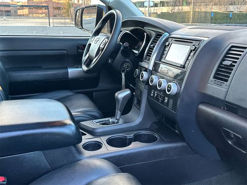 Used 2018 Toyota Sequoia TRD Sport image 11