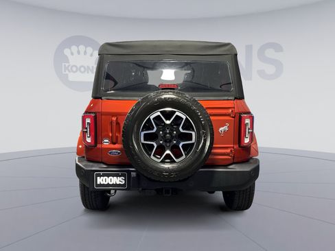 Used 2024 Ford Bronco Outer Banks image 5