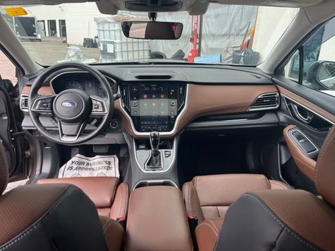 Used 2020 Subaru Outback Touring AWD/4WD image 27