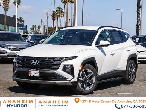 New 2026 Hyundai Tucson SEL image 1