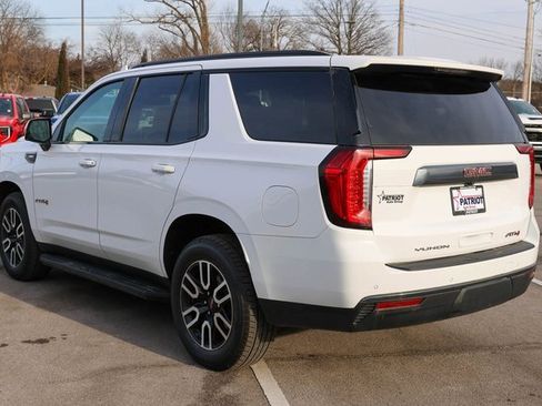 Used 2021 GMC Yukon AT4 w/ Rear Media and Nav Package image 5