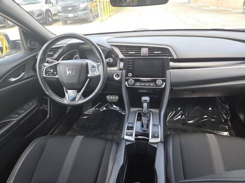 Used 2021 Honda Civic Sport image 19