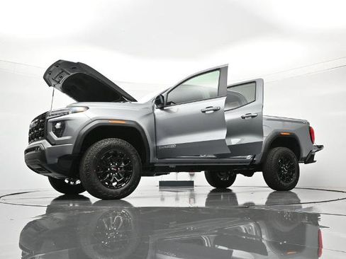 New 2026 GMC Canyon Elevation w/ Convenience Package image 49