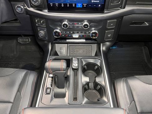 Used 2025 Ford F150 Raptor AWD/4WD image 15