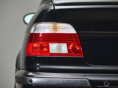 Used 2003 BMW M5 RWD image 20