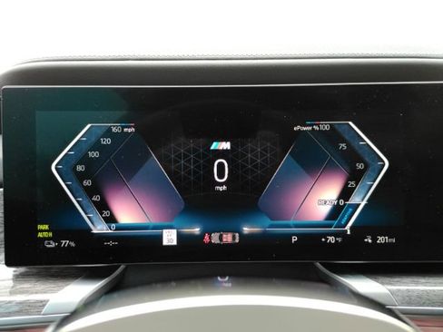 Used 2024 BMW i7 xDrive60 w/ Premium Package AWD/4WD image 46
