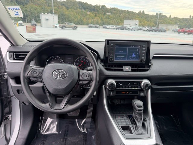 Used 2019 Toyota RAV4 LE w/ All Weather Liner Package AWD/4WD image 12