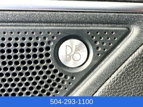 Used 2019 Ford Edge ST image 18