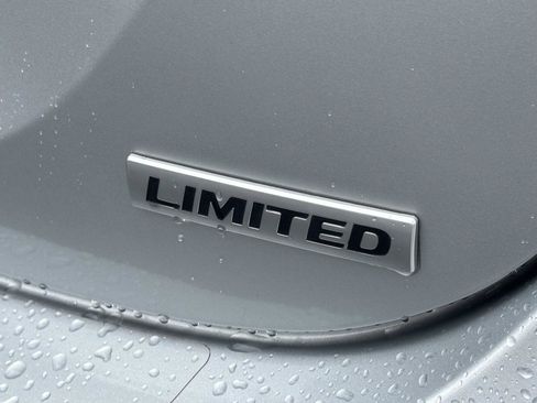 Used 2013 Hyundai Elantra Limited w/ Technology Pkg FWD image 10