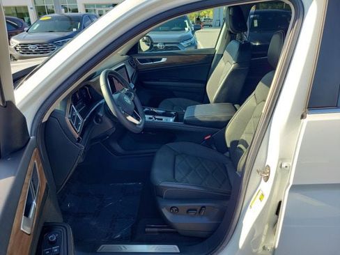 Certified 2024 Volkswagen Atlas SE FWD image 19