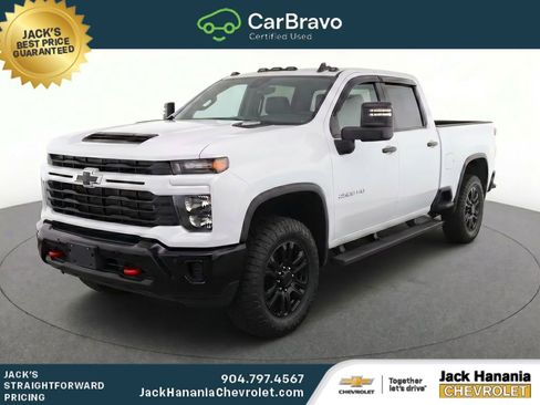 Used 2025 Chevrolet Silverado 2500 Custom w/ Custom Value Package AWD/4WD image 2