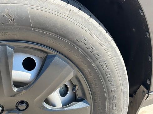 Used 2022 Ford Maverick XL image 9