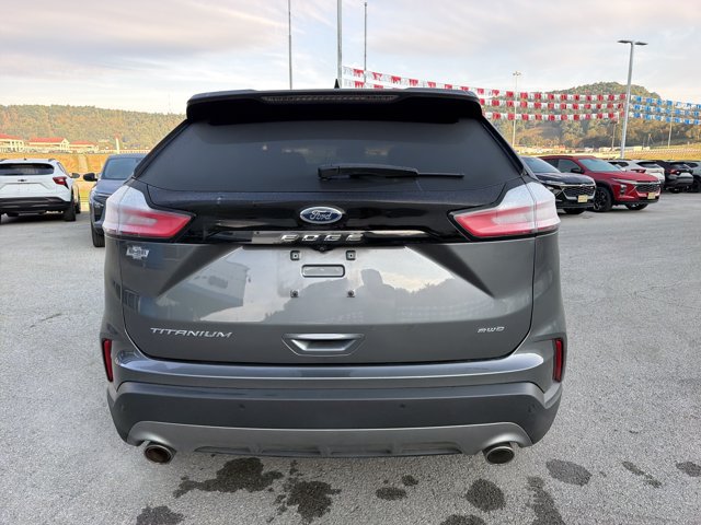 Used 2023 Ford Edge Titanium AWD/4WD image 5