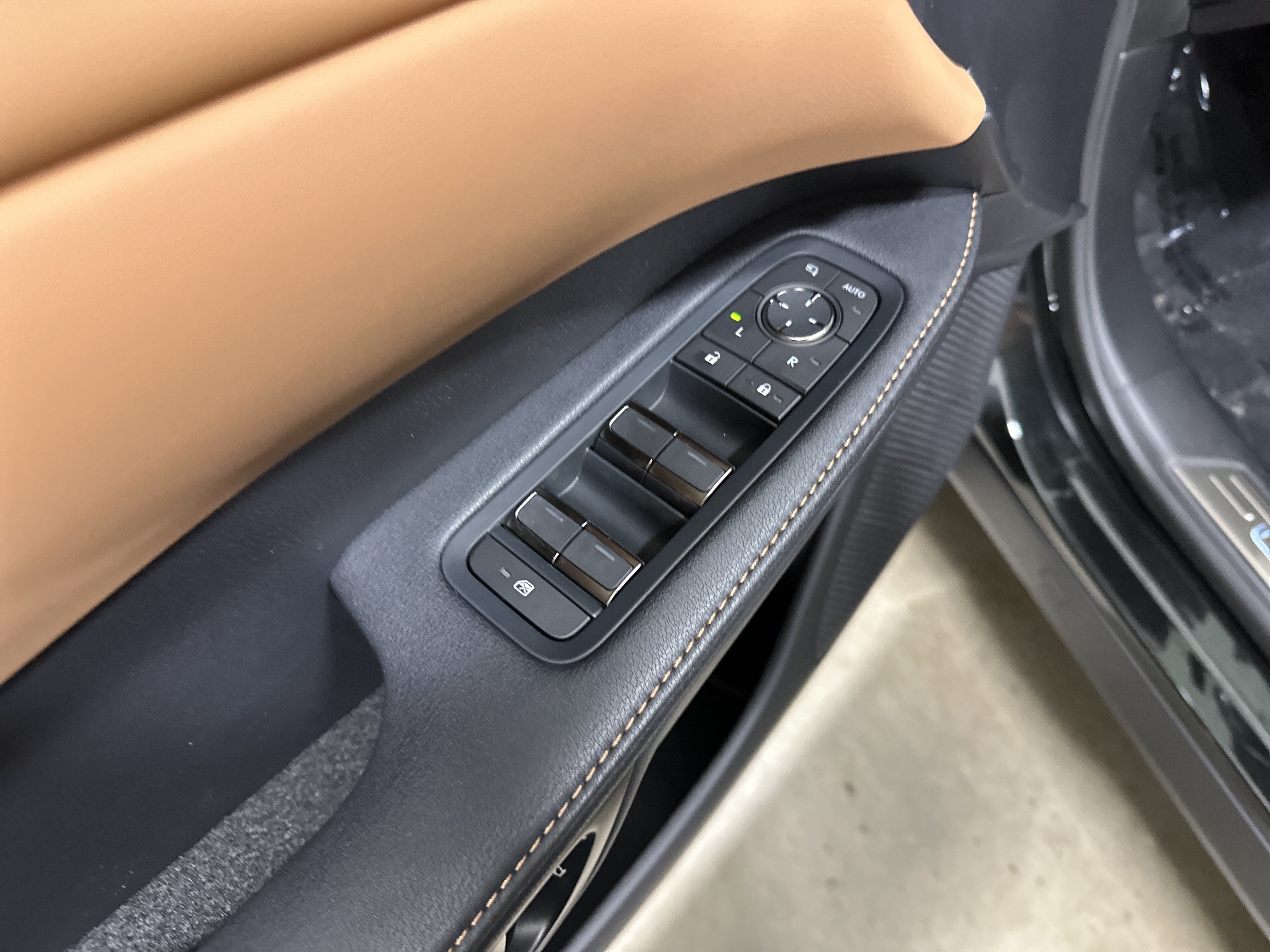New 2026 Lexus RX 350 AWD image 14