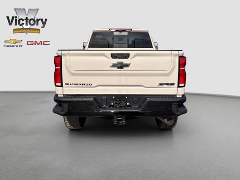 New 2026 Chevrolet Silverado 2500 ZR2 w/ LPO, Dark Essentials Package AWD/4WD image 26