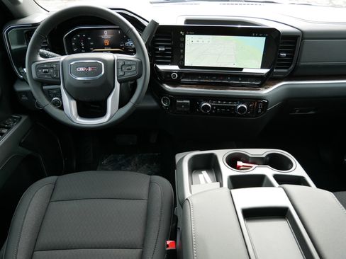 New 2026 GMC Sierra 1500 SLE w/ X31 Off-Road Package image 14