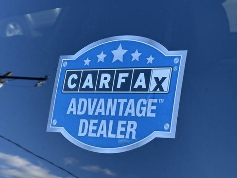 Used 2015 Toyota Venza LE image 17