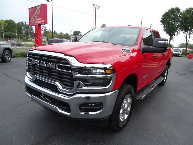 Used 2026 RAM 2500 Big Horn AWD/4WD image 2