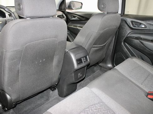 Used 2023 Chevrolet Equinox LT AWD/4WD image 20