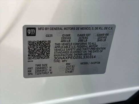 Used 2025 Chevrolet Equinox LT w/ Convenience Package II image 19