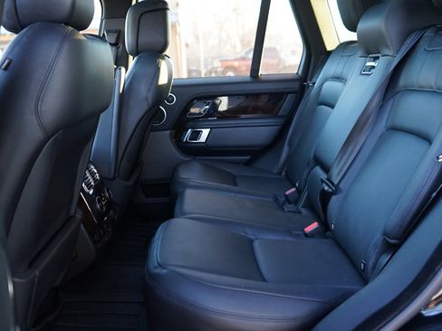 Used 2020 Land Rover Range Rover HSE image 23