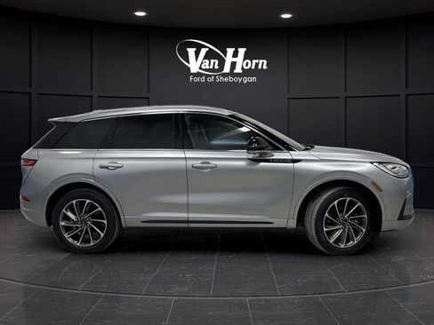 Used 2024 Lincoln Corsair Grand Touring w/ Equipment Group 301A image 2