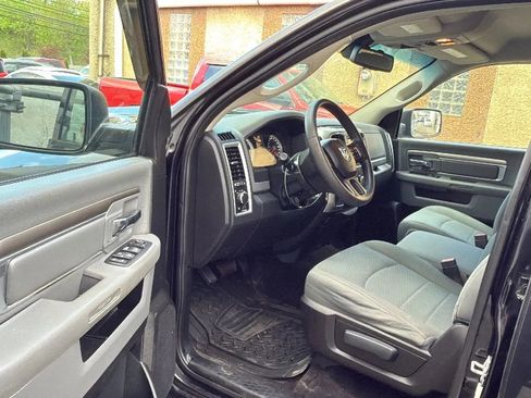 Used 2016 RAM 1500 Classic SLT AWD/4WD image 20