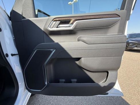 New 2026 GMC Sierra 1500 SLE image 27