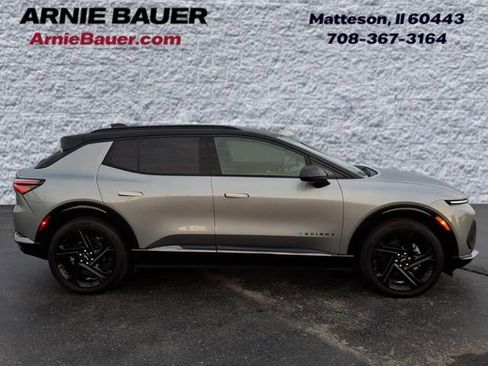 Used 2024 Chevrolet Equinox EV RS image 5