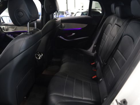 Used 2023 Mercedes-Benz GLC 300 4MATIC Coupe image 33