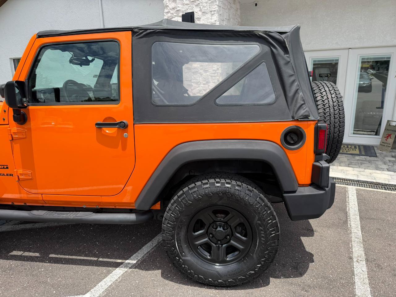Used 2013 Jeep Wrangler Sport AWD/4WD image 10