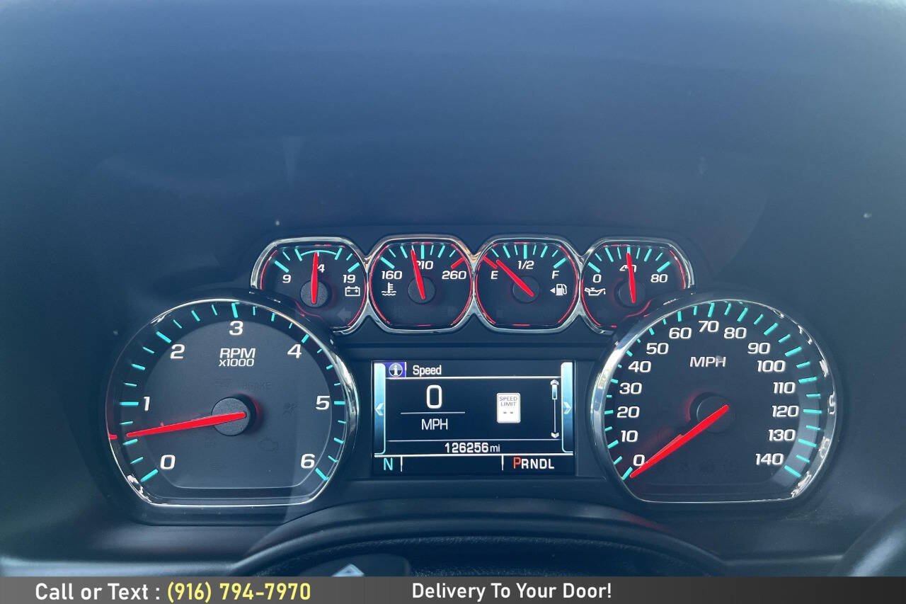 Used 2020 Chevrolet Suburban LT AWD/4WD image 23