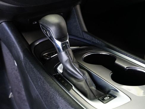 Used 2022 Chevrolet Malibu LT image 21