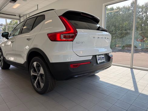 New 2026 Volvo XC40 B5 Plus w/ Protection Package Premier image 11