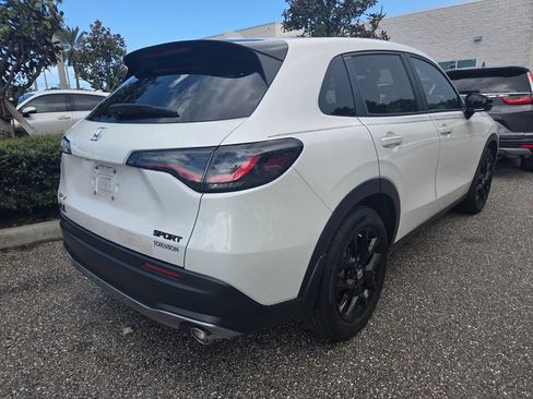 Certified 2024 Honda HR-V Sport image 2