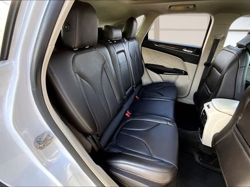 Used 2019 Lincoln MKC Reserve w/ MKC Technology Package image 27