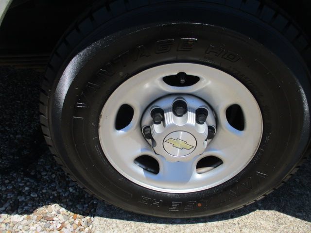 Used 2021 Chevrolet Express 3500 w/ Power Convenience Package RWD image 36