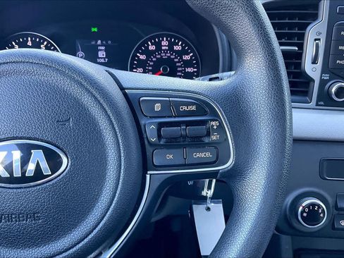 Used 2017 Kia Sportage LX image 24