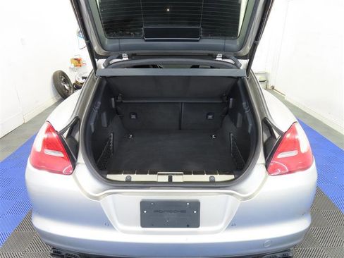 Used 2013 Porsche Panamera GTS image 12