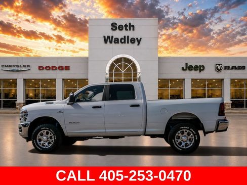Used 2025 RAM 2500 Big Horn AWD/4WD image 4