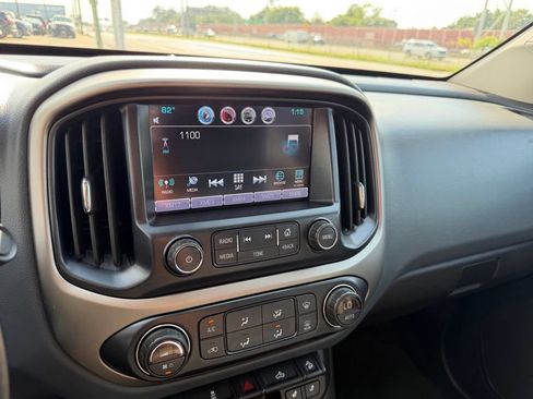 Used 2016 Chevrolet Colorado Z71 AWD/4WD image 26