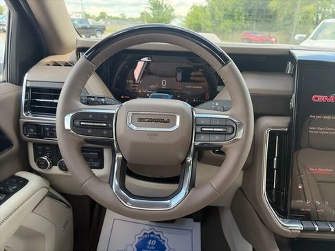 New 2026 GMC Yukon XL Denali w/ Denali Reserve Package AWD/4WD image 16