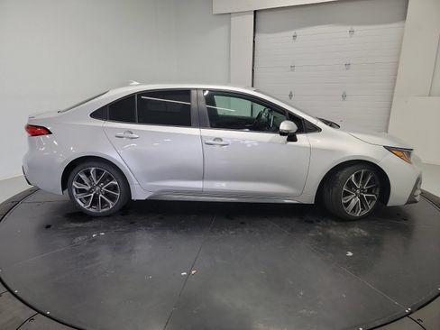 Used 2021 Toyota Corolla SE FWD image 11