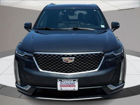 Used 2022 Cadillac XT6 Premium Luxury image 9