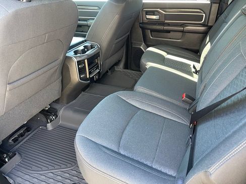 New 2026 RAM 2500 Big Horn AWD/4WD image 9