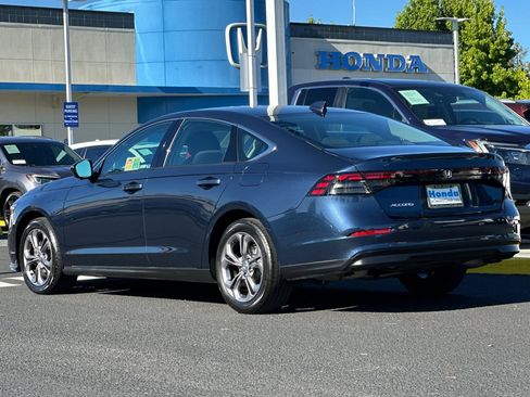 Used 2023 Honda Accord EX image 3