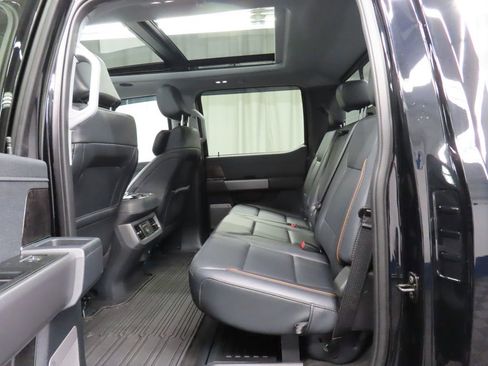Used 2026 Ford F350 Lariat w/ Lariat Ultimate Package AWD/4WD image 13
