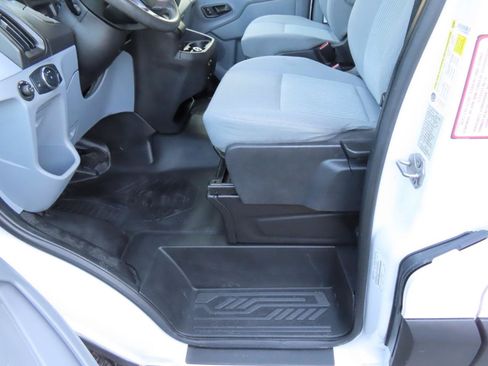 Used 2019 Ford Transit 150 130 Low Roof RWD image 19