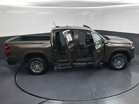 Used 2024 Chevrolet Colorado LT w/ LT Convenience Package II RWD image 23